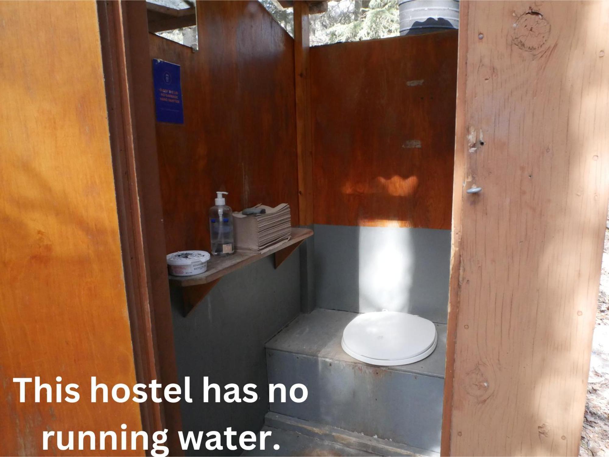 Hi Maligne Canyon - Hostel แจสเปอร์ ภายนอก รูปภาพ